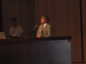 櫻谷学部長による人文学部紹介